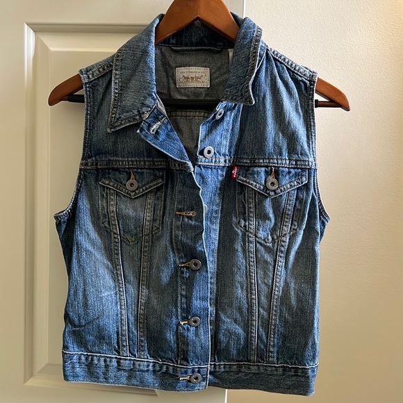 Levi's Other - Levi Strauss Denim Vest, Size Medium